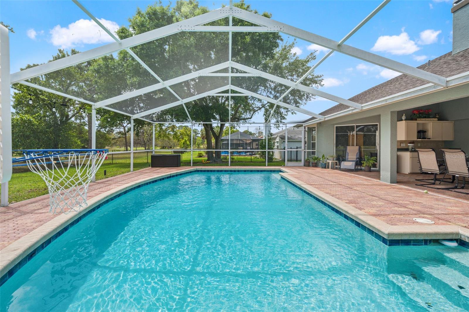 Listing photo id 45 for 5052 Florentine Court