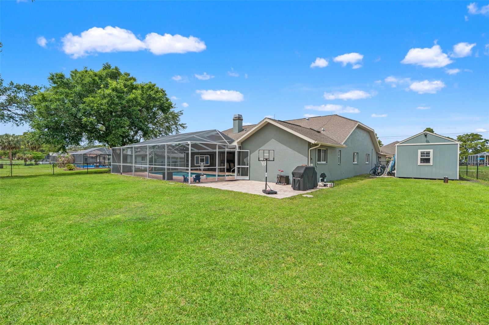 Listing photo id 50 for 5052 Florentine Court