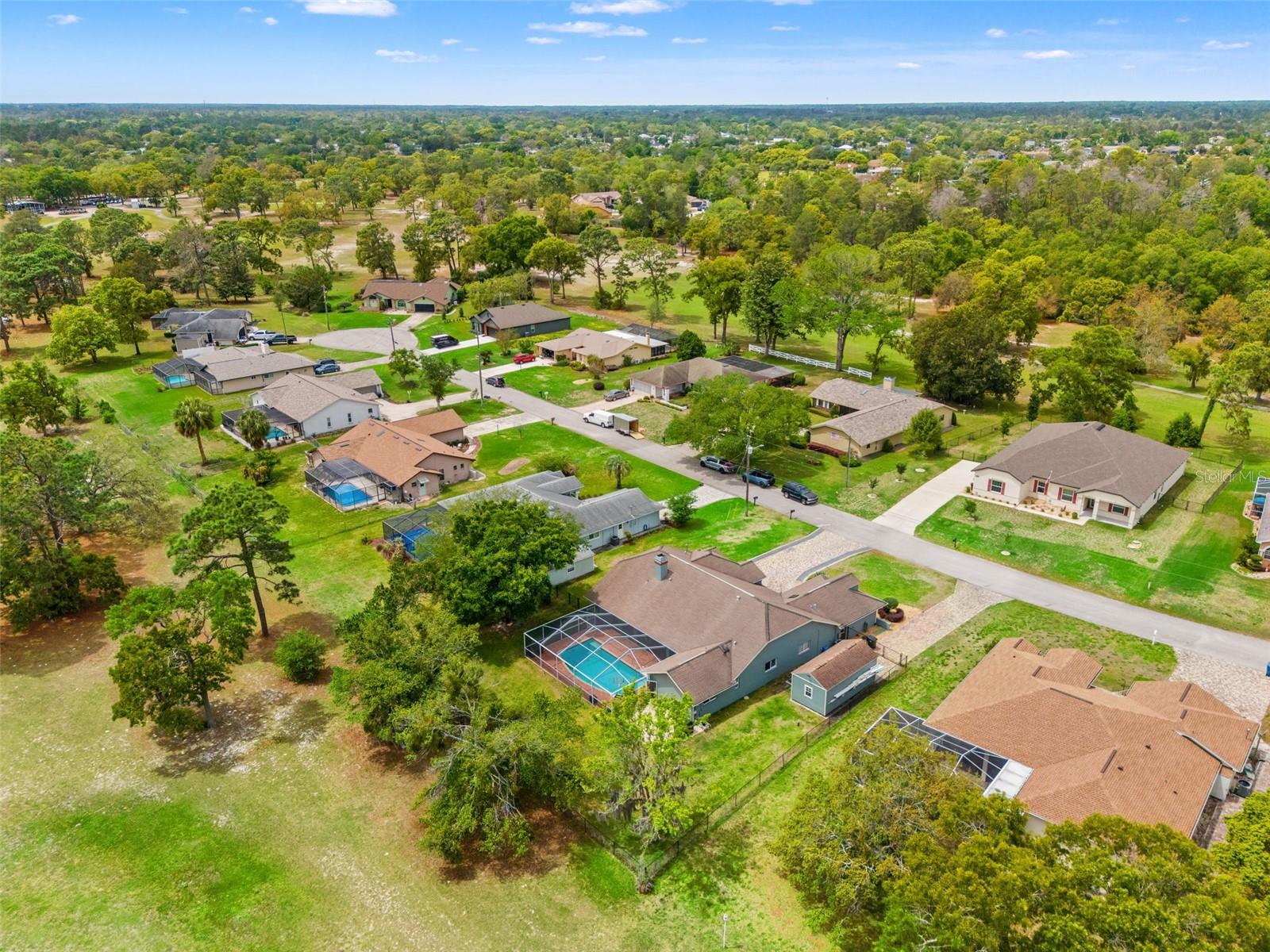 Listing photo id 52 for 5052 Florentine Court