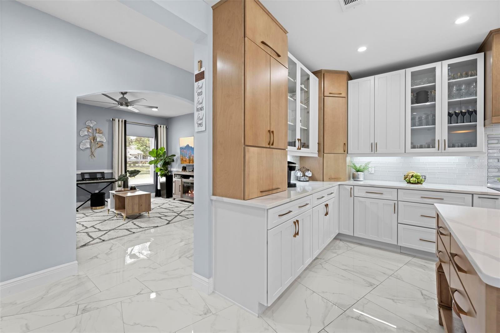 Image 21 of 100 For 161 Chase Street