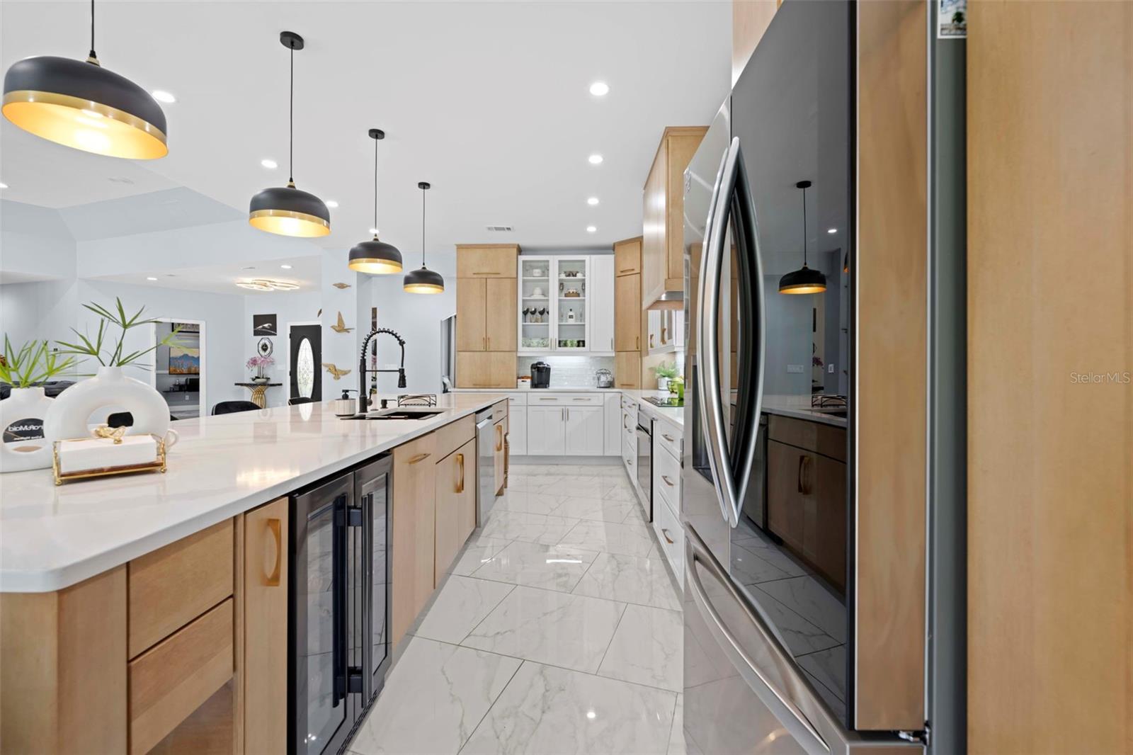 Image 26 of 100 For 161 Chase Street