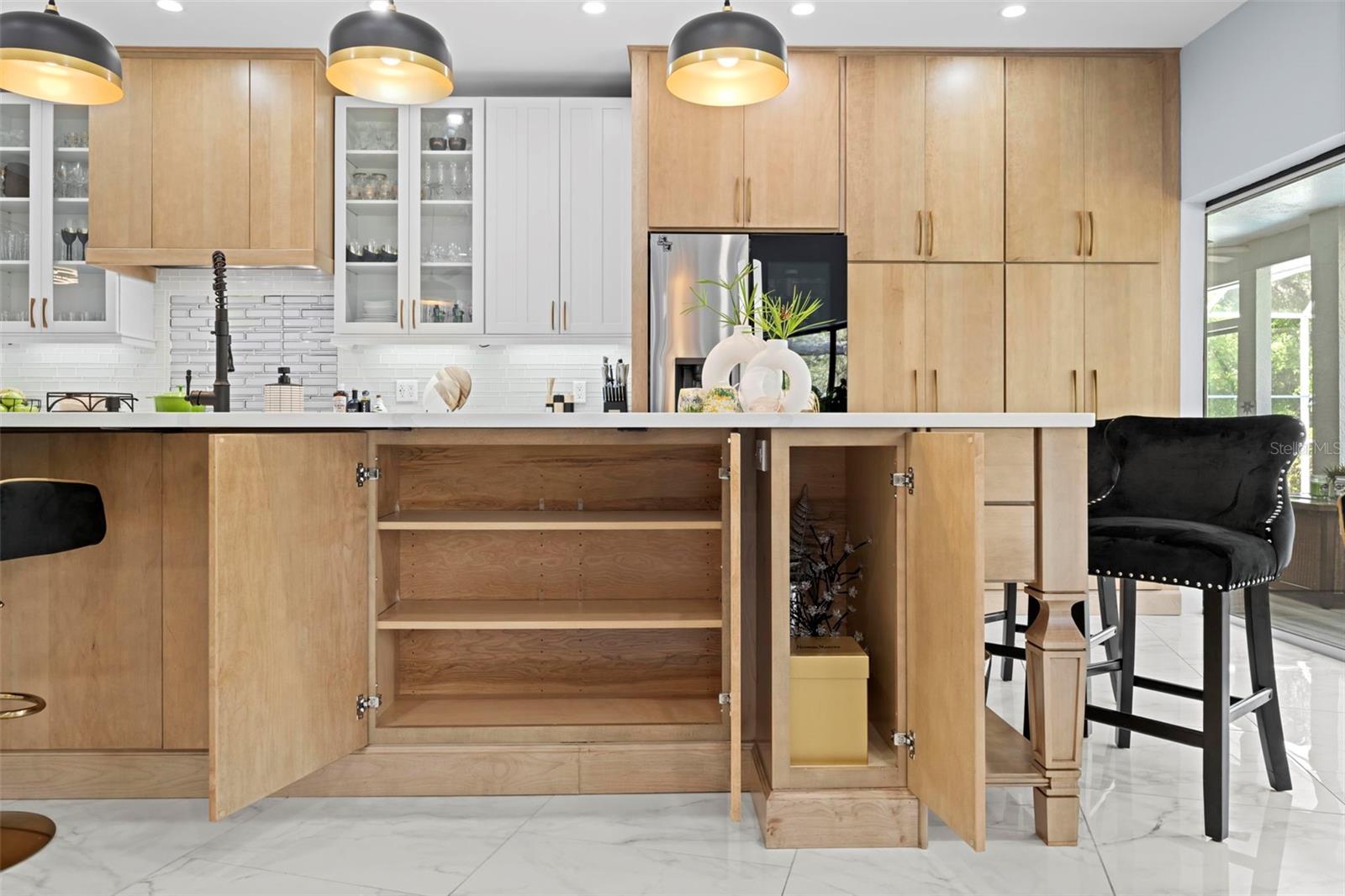 Image 31 of 100 For 161 Chase Street