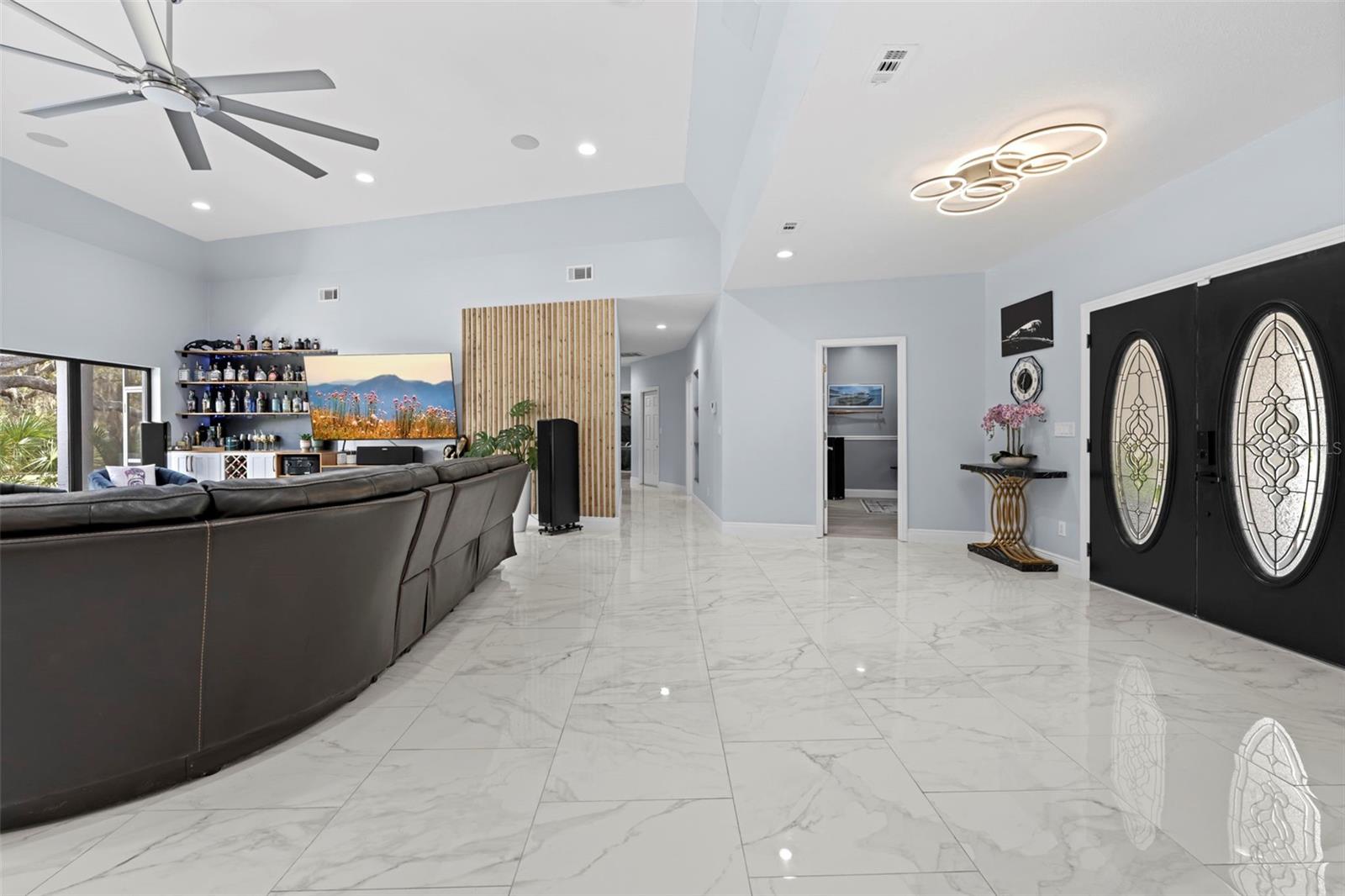 Image 38 of 100 For 161 Chase Street