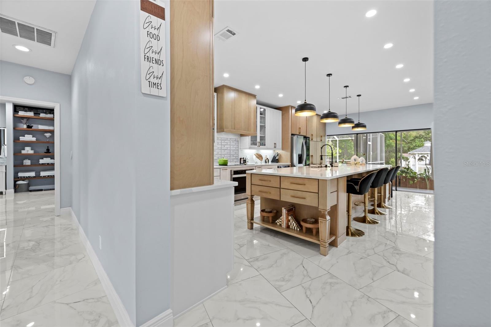 Image 40 of 100 For 161 Chase Street