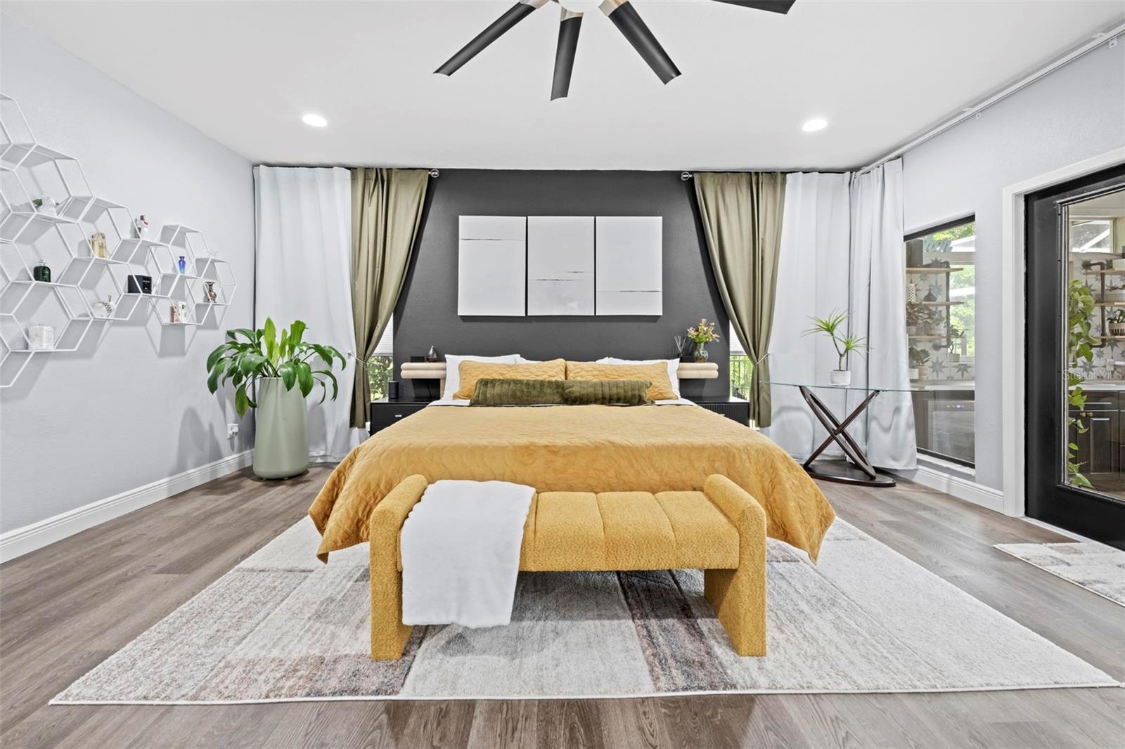 Image 44 of 100 For 161 Chase Street