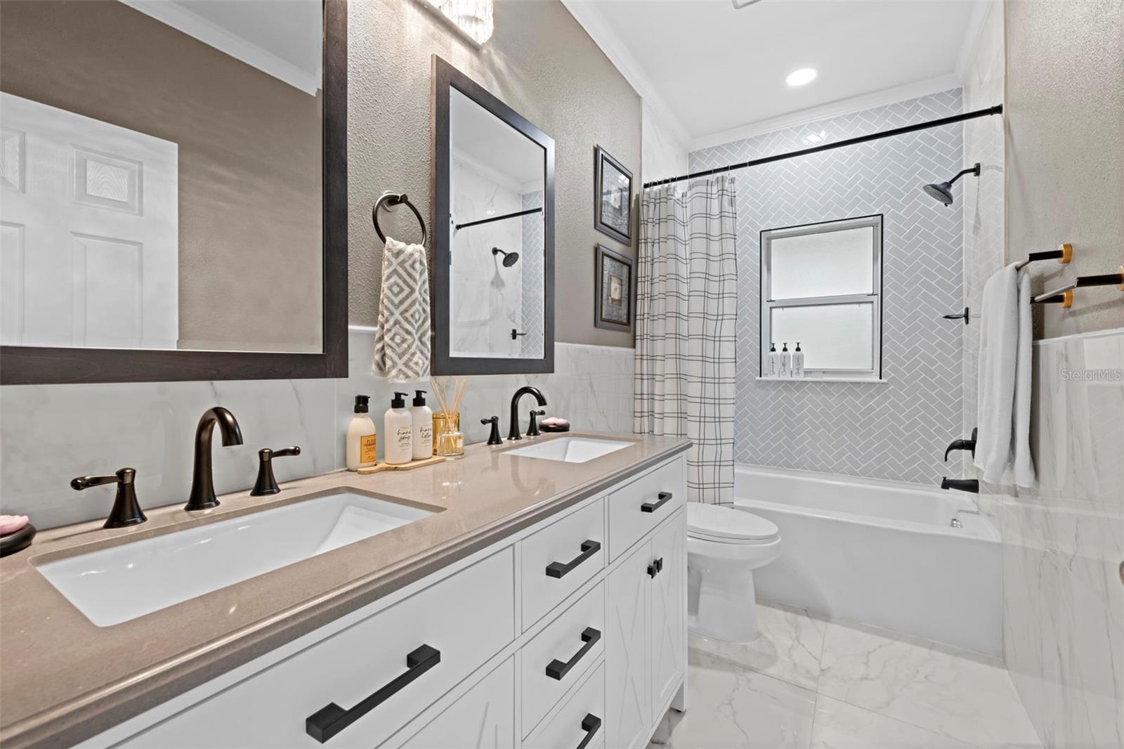 Image 66 of 100 For 161 Chase Street