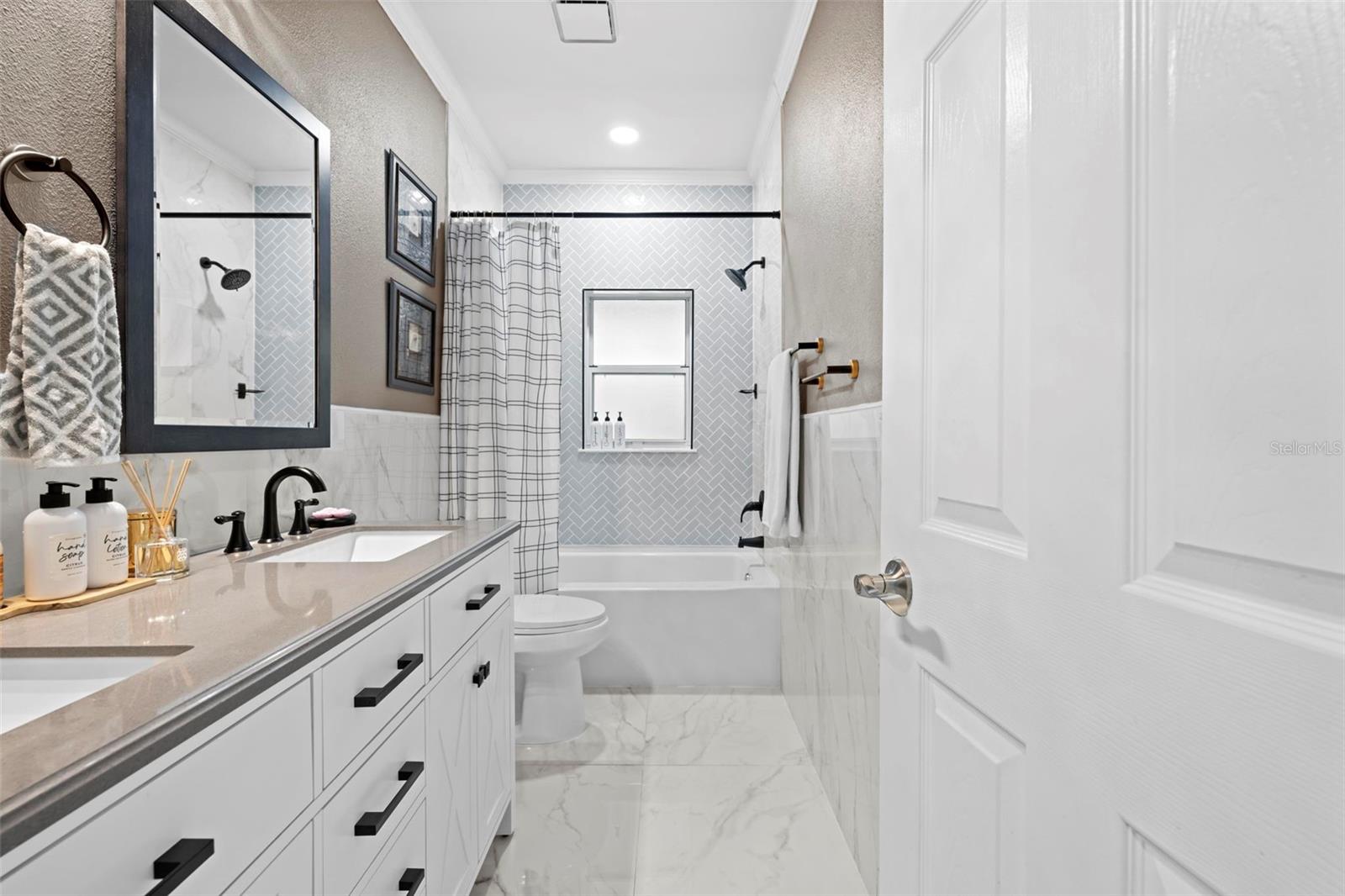 Image 67 of 100 For 161 Chase Street