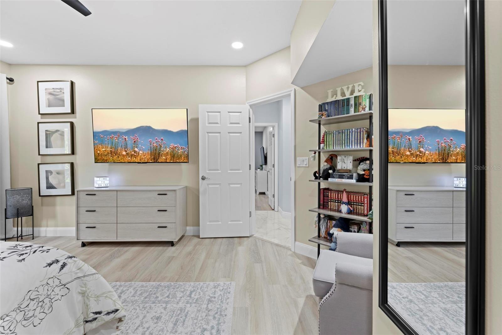 Image 72 of 100 For 161 Chase Street