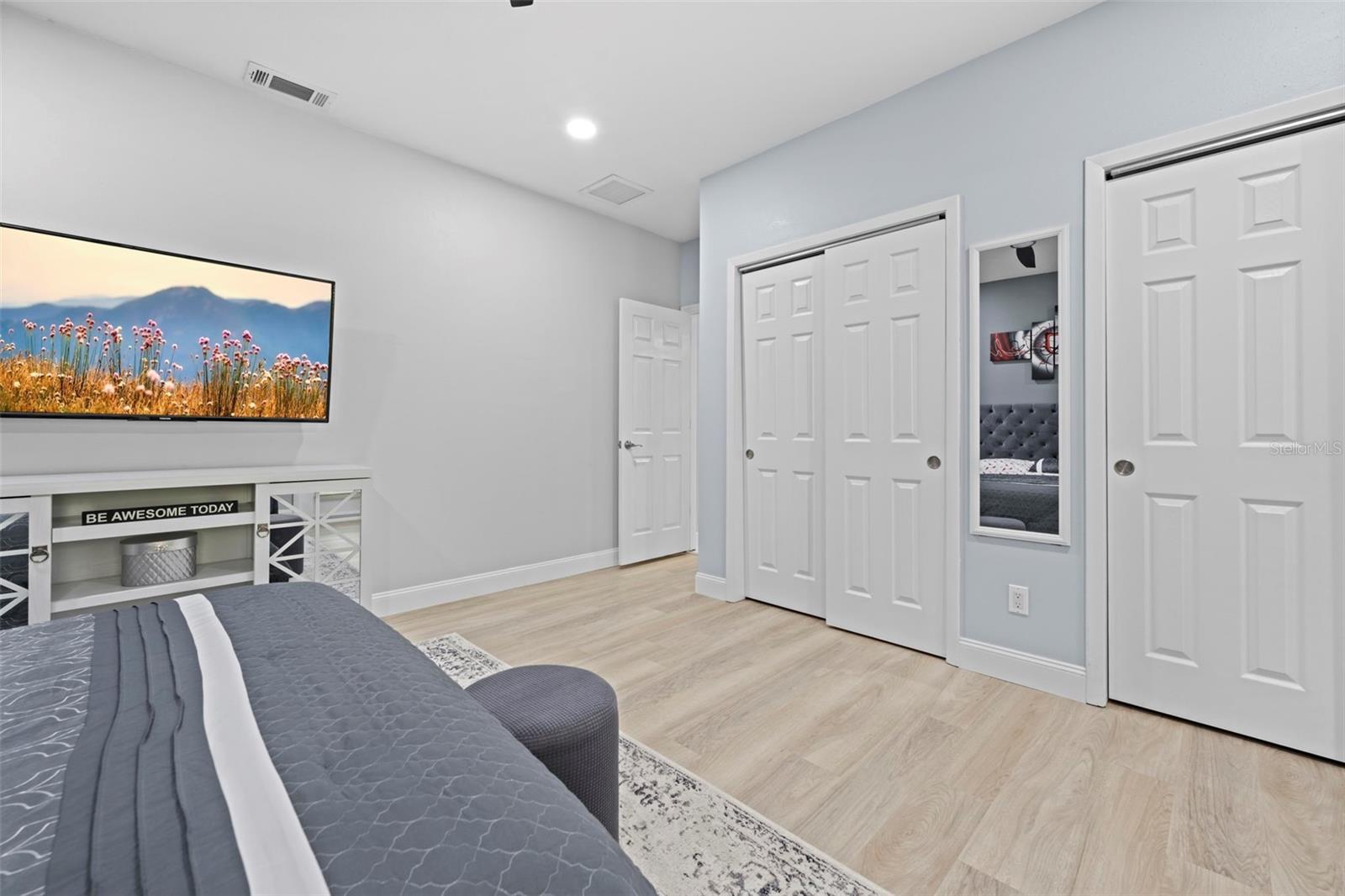 Image 82 of 100 For 161 Chase Street