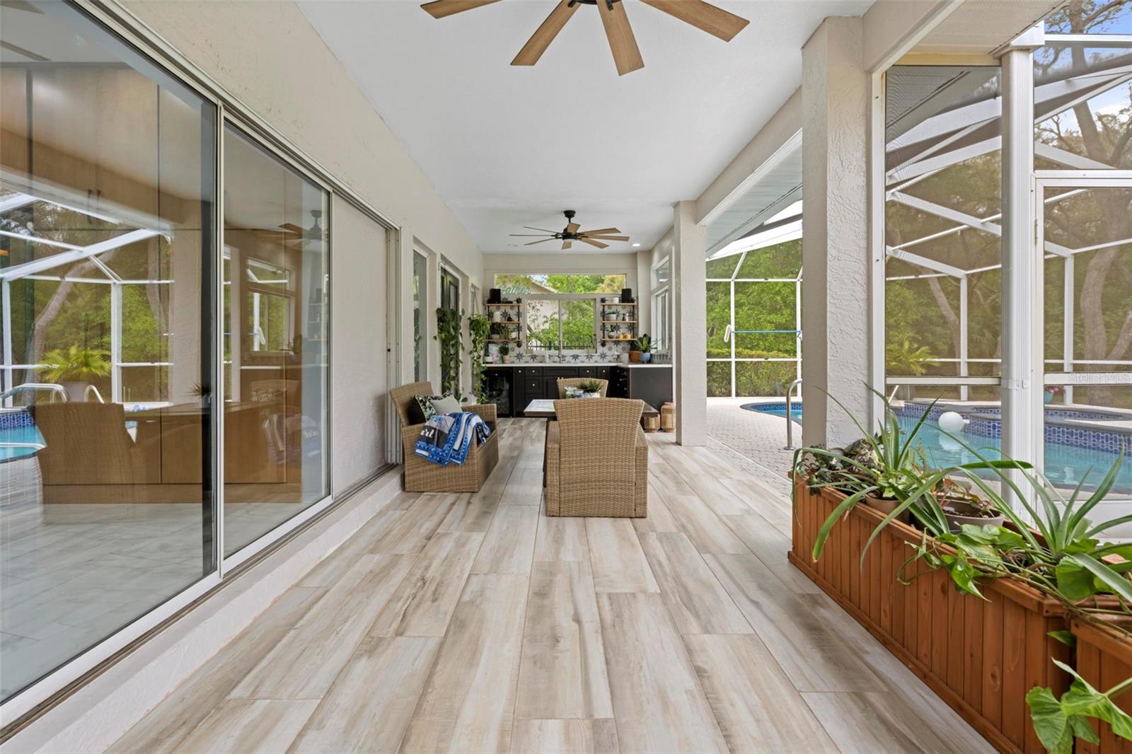 Image 89 of 100 For 161 Chase Street