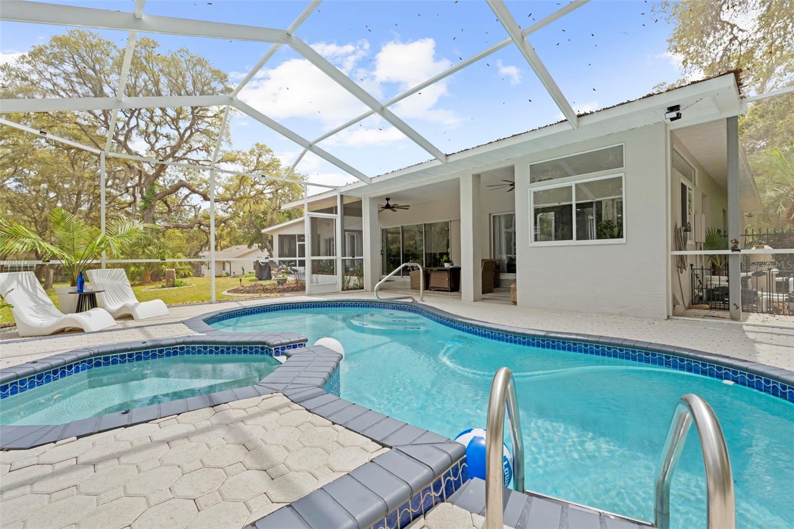 Image 97 of 100 For 161 Chase Street