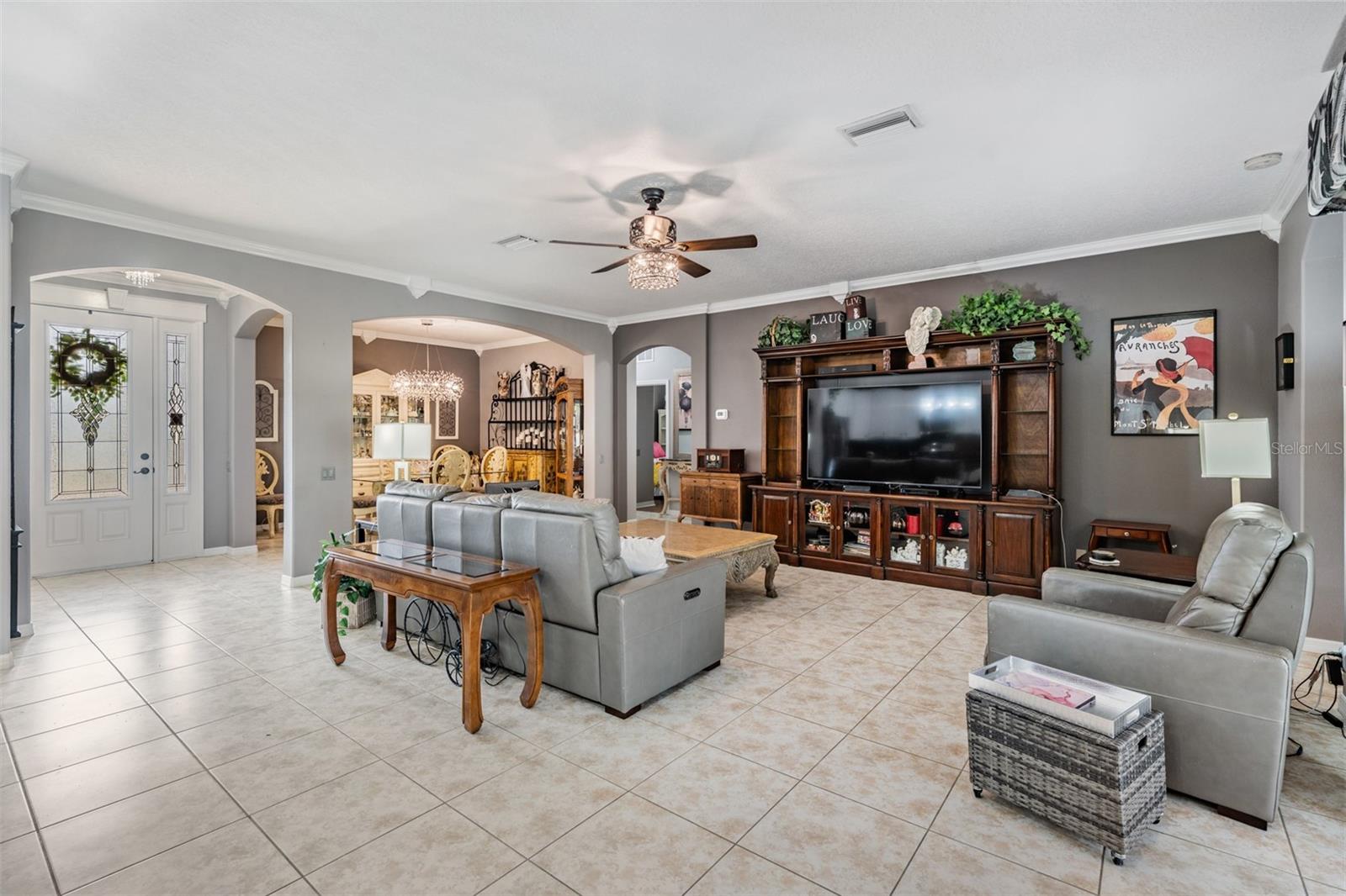 Image 18 of 49 For 14640 Balloch Drive