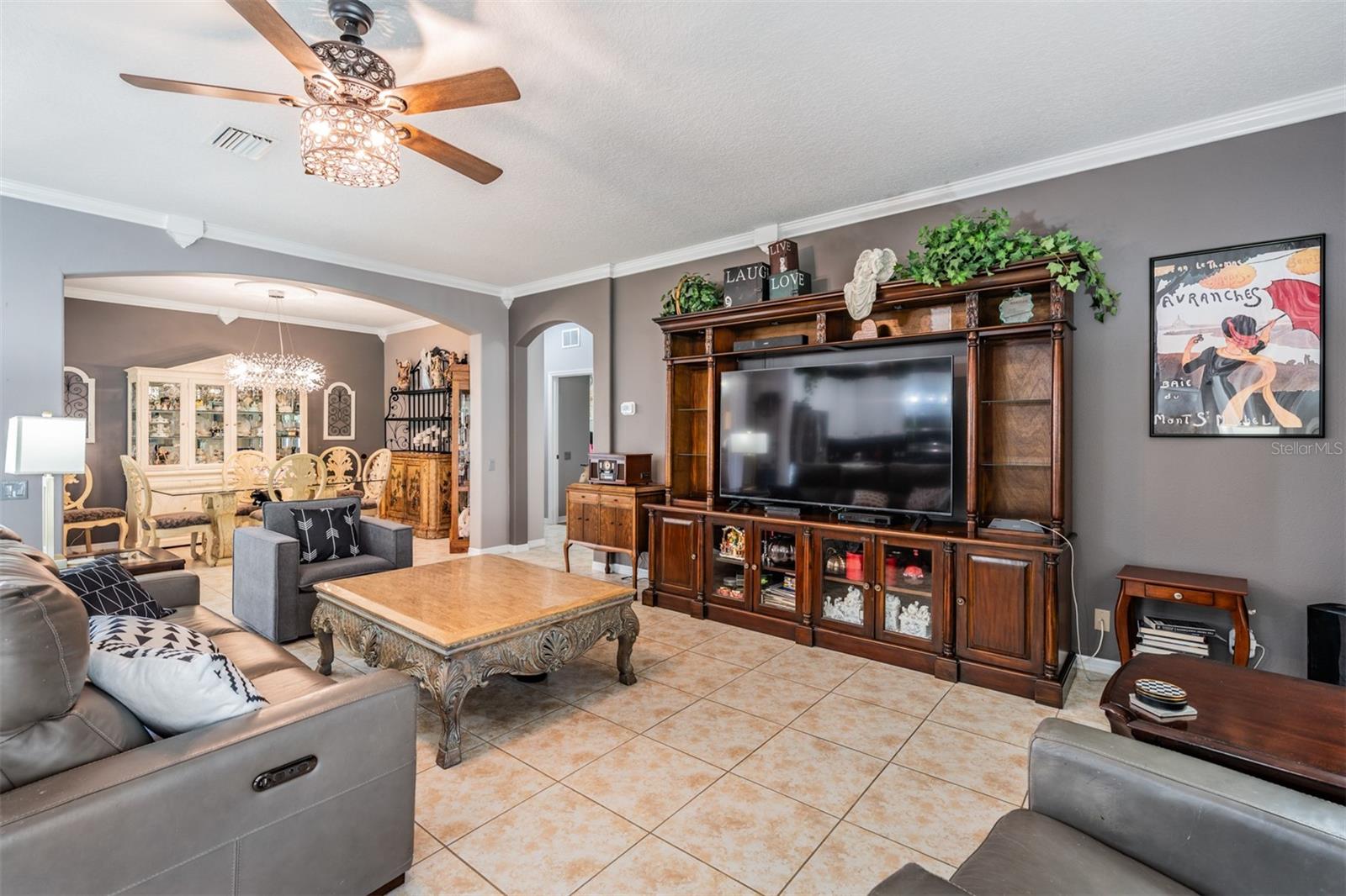 Image 19 of 49 For 14640 Balloch Drive