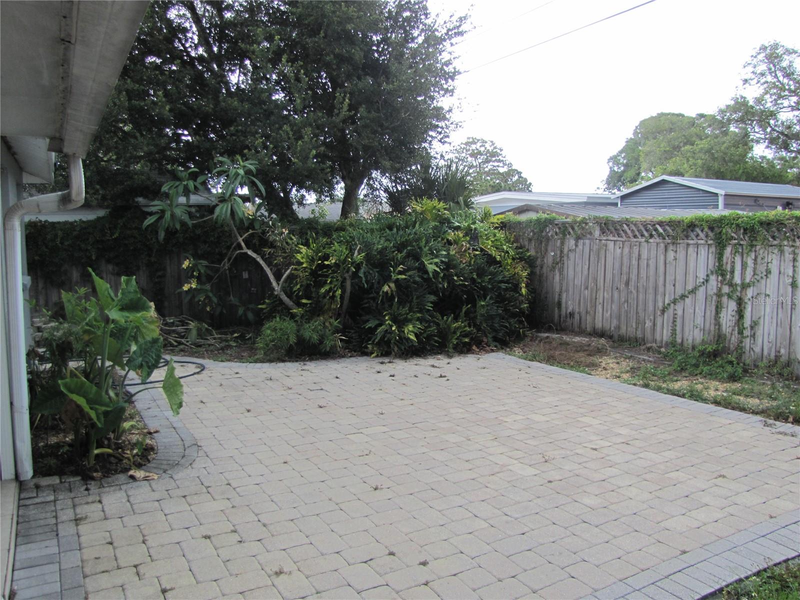 Image 20 of 20 For 7807 Matanzas Avenue