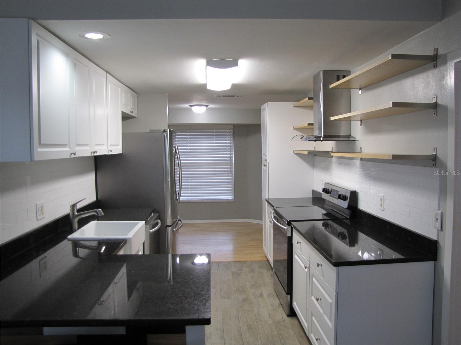 Image 8 of 20 For 7807 Matanzas Avenue