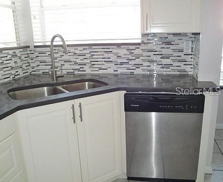 Image 7 of 8 For 6061 Bahia Del Mar Boulevard 110