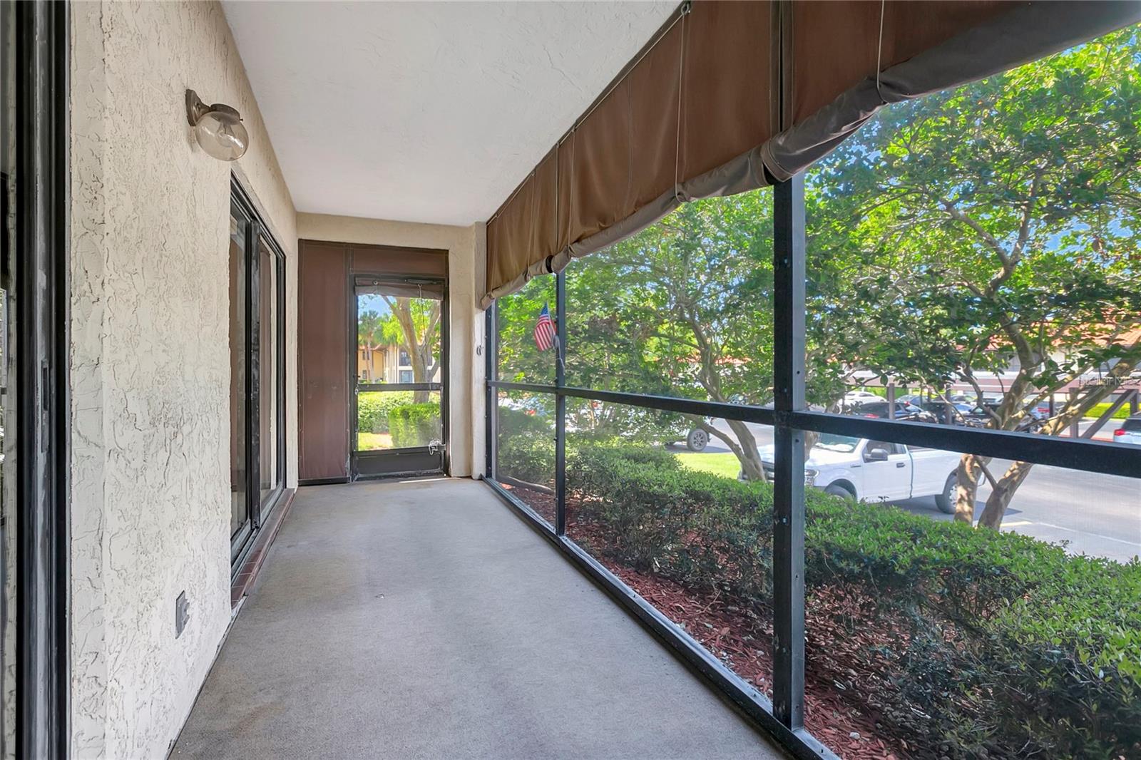 Image 33 of 43 For 1006 Hammock Pine Boulevard 1006