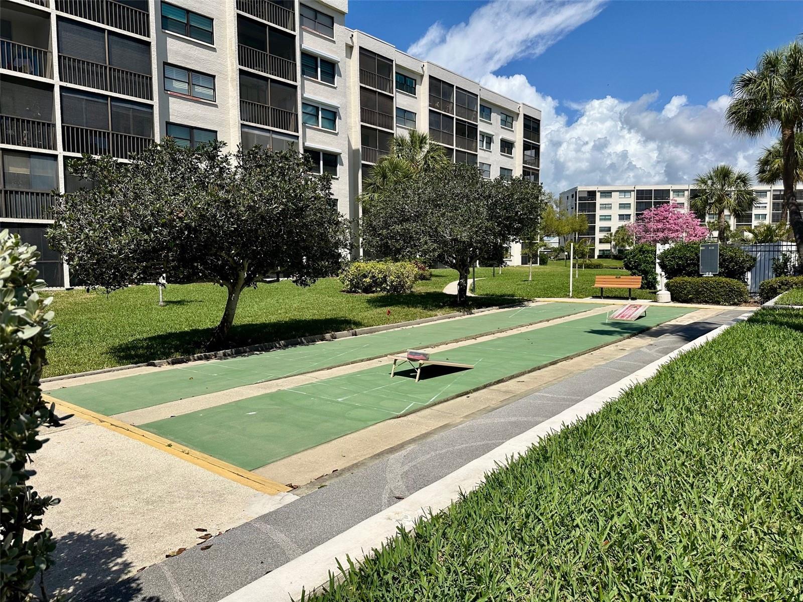 Image 15 of 25 For 1316 Pasadena Avenue S 506