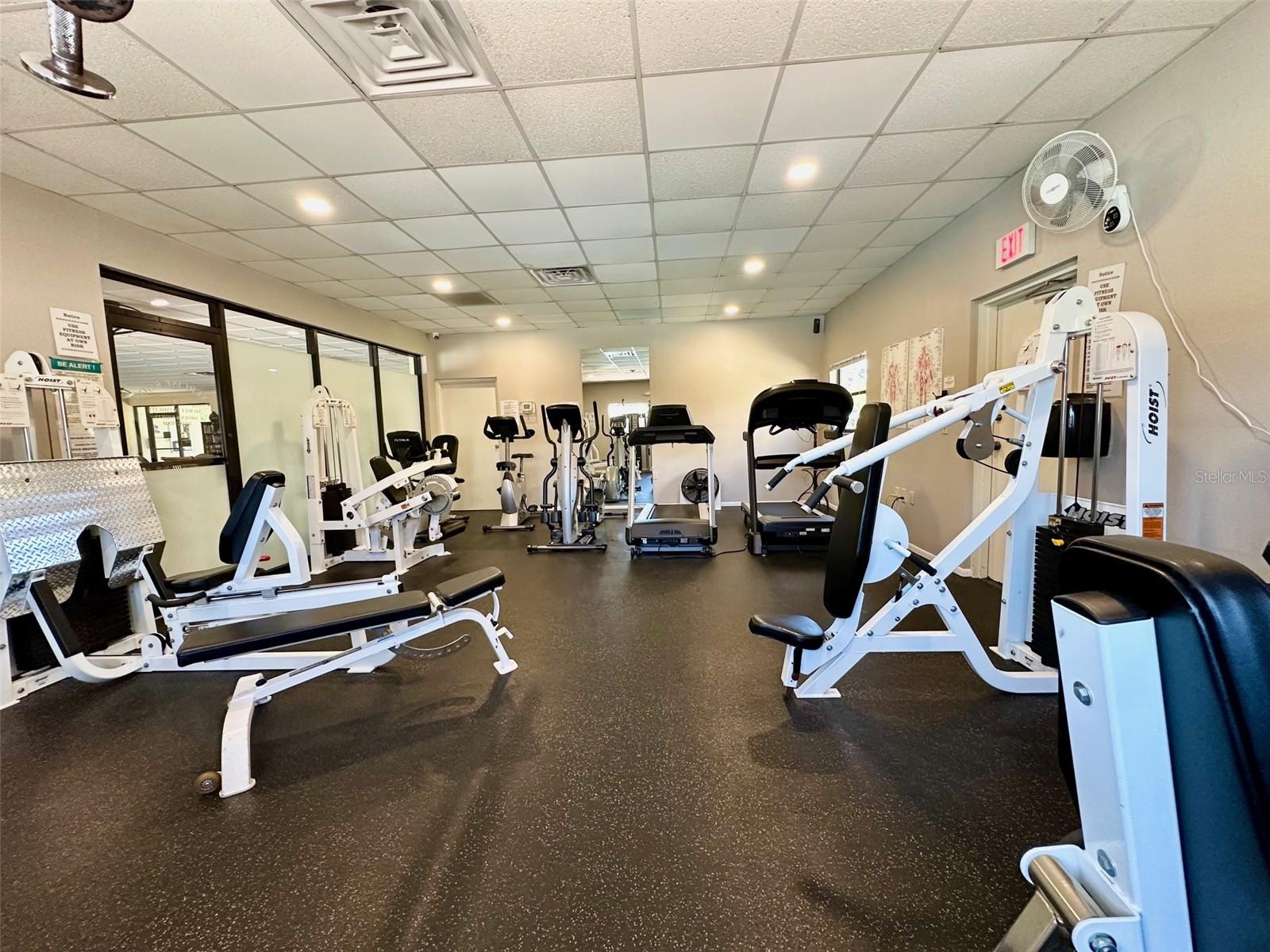 Image 22 of 25 For 1316 Pasadena Avenue S 506