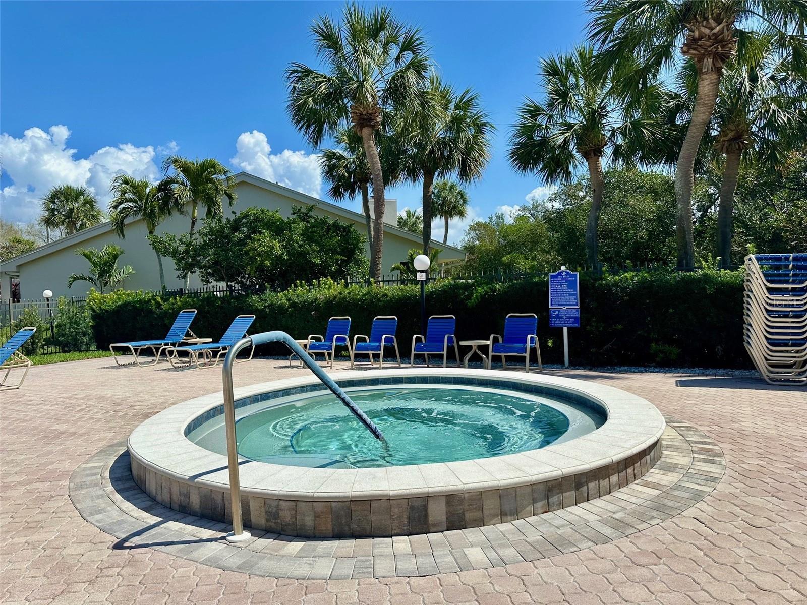 Image 24 of 25 For 1316 Pasadena Avenue S 506