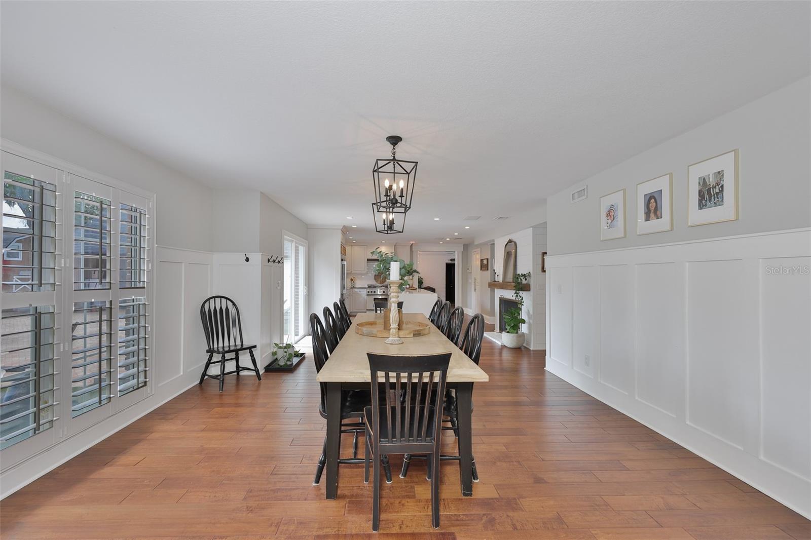 Image 10 of 72 For 119 Hickory Creek Boulevard