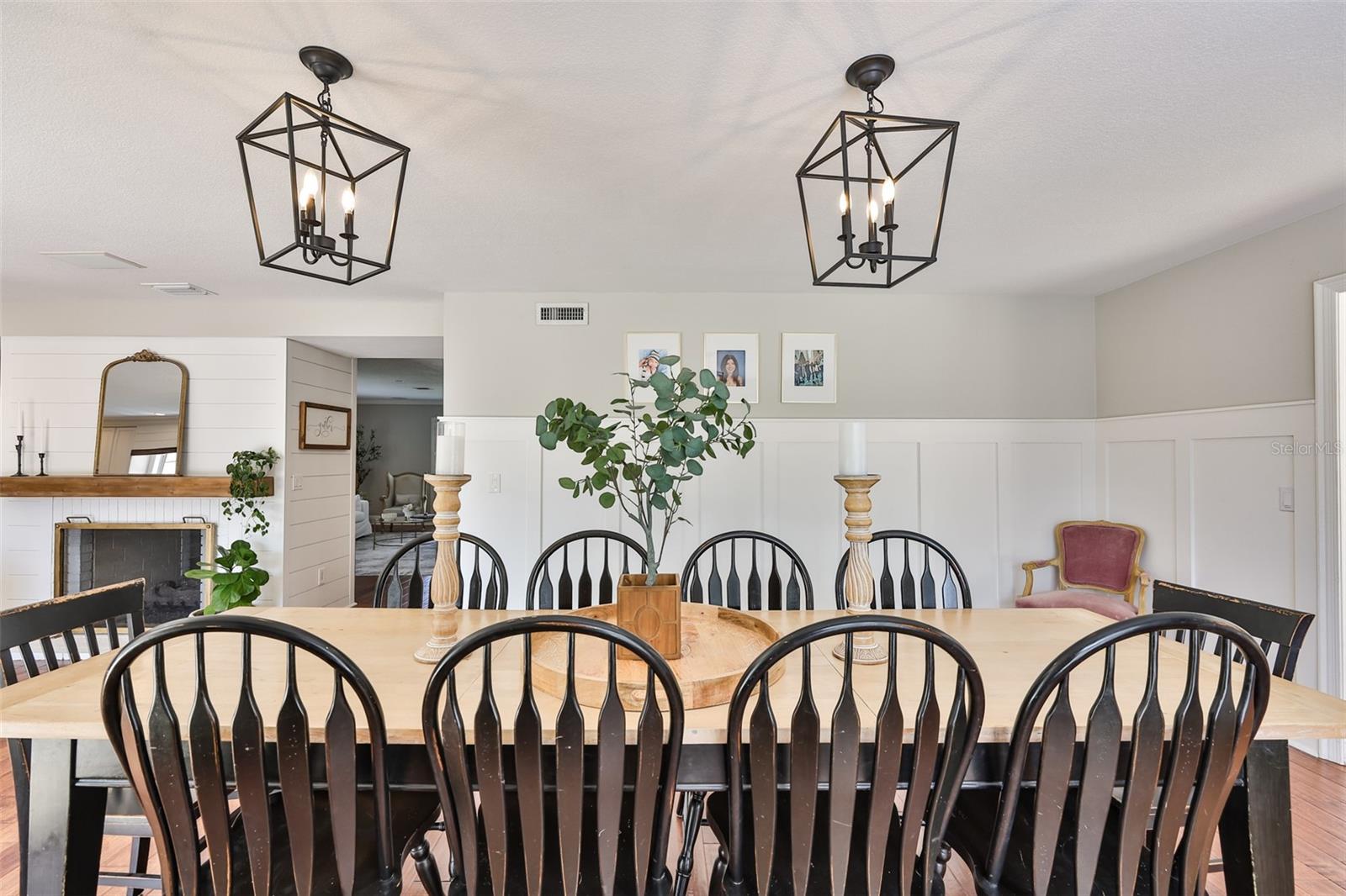 Image 11 of 72 For 119 Hickory Creek Boulevard