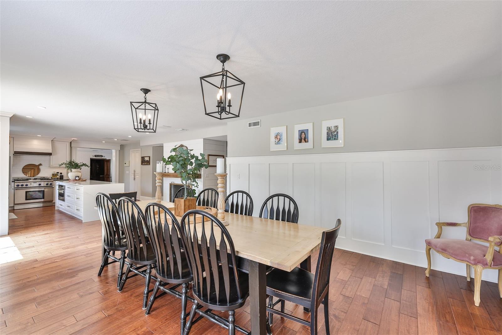 Image 12 of 72 For 119 Hickory Creek Boulevard