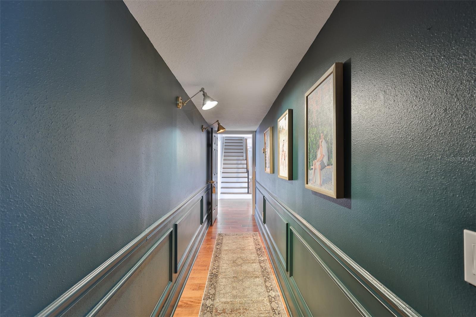 Image 28 of 72 For 119 Hickory Creek Boulevard