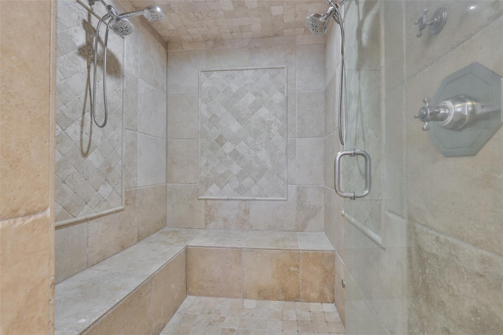 Image 37 of 72 For 119 Hickory Creek Boulevard