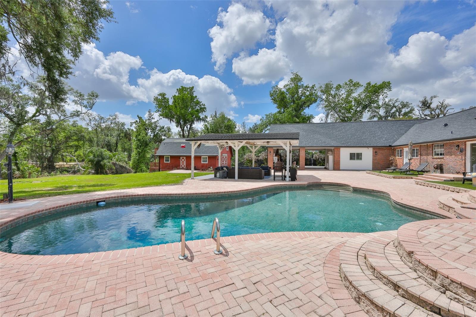 Image 67 of 72 For 119 Hickory Creek Boulevard