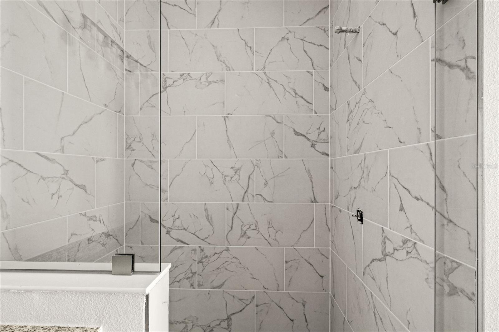 Image 20 of 37 For 179 Jenkins Avenue