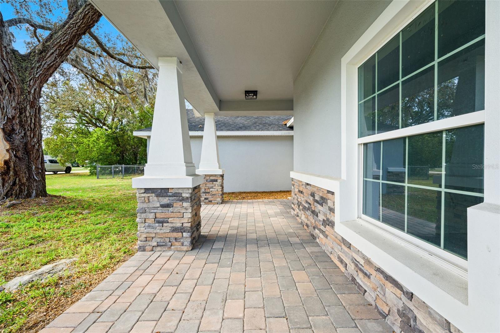 Image 5 of 37 For 179 Jenkins Avenue