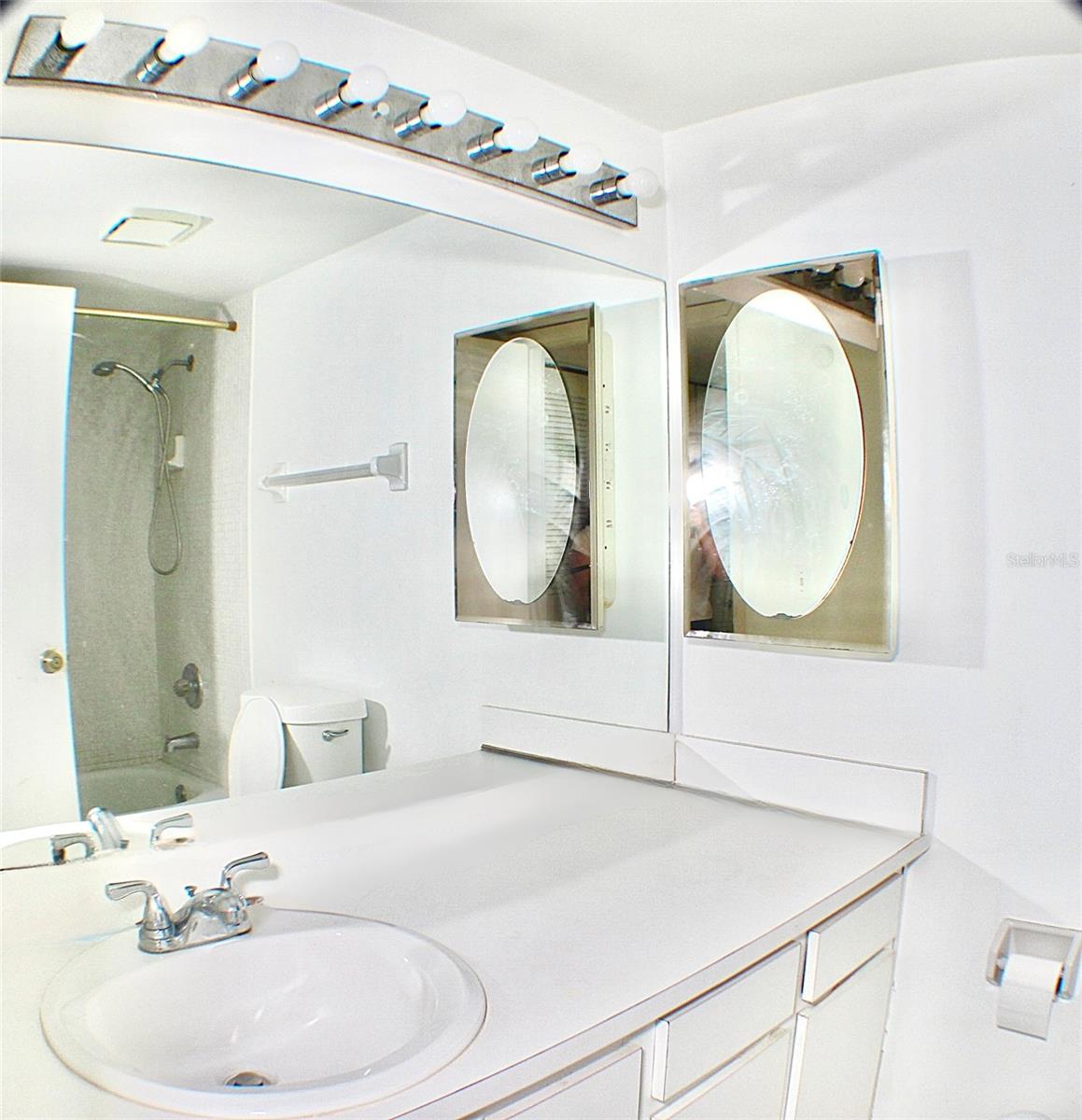 Image 18 of 22 For 5900 127th Avenue 3213