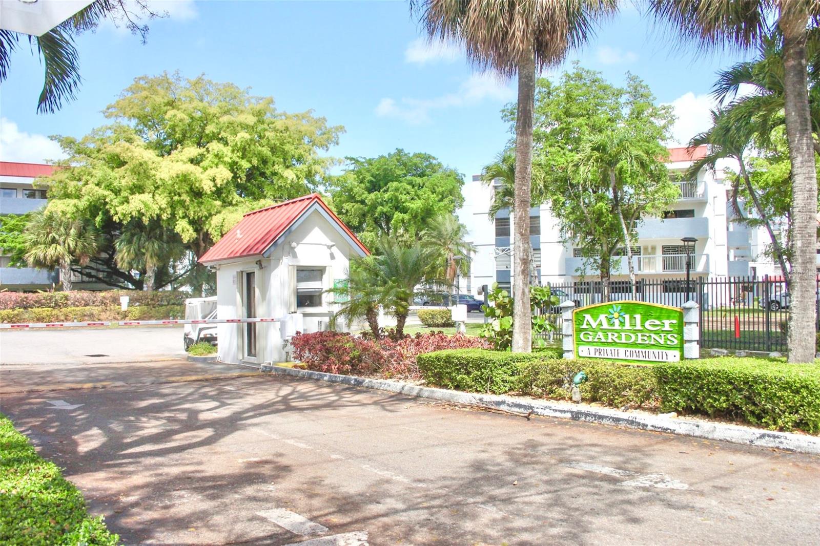 Image 2 of 22 For 5900 127th Avenue 3213