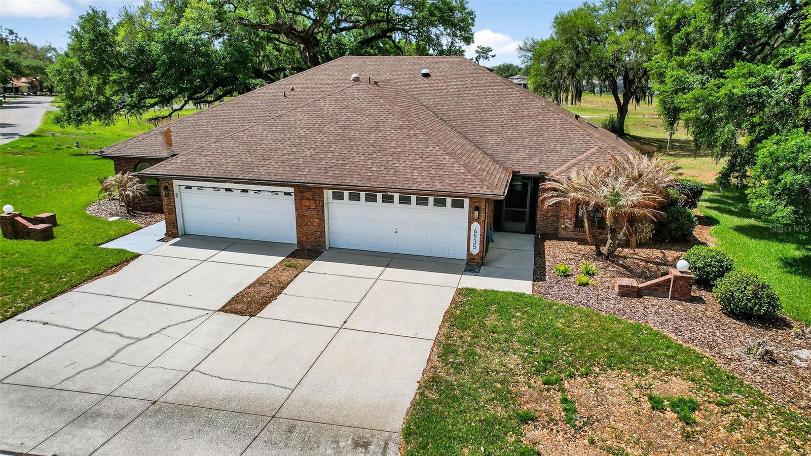 Image 3 of 48 For 6535 Brentwood Drive