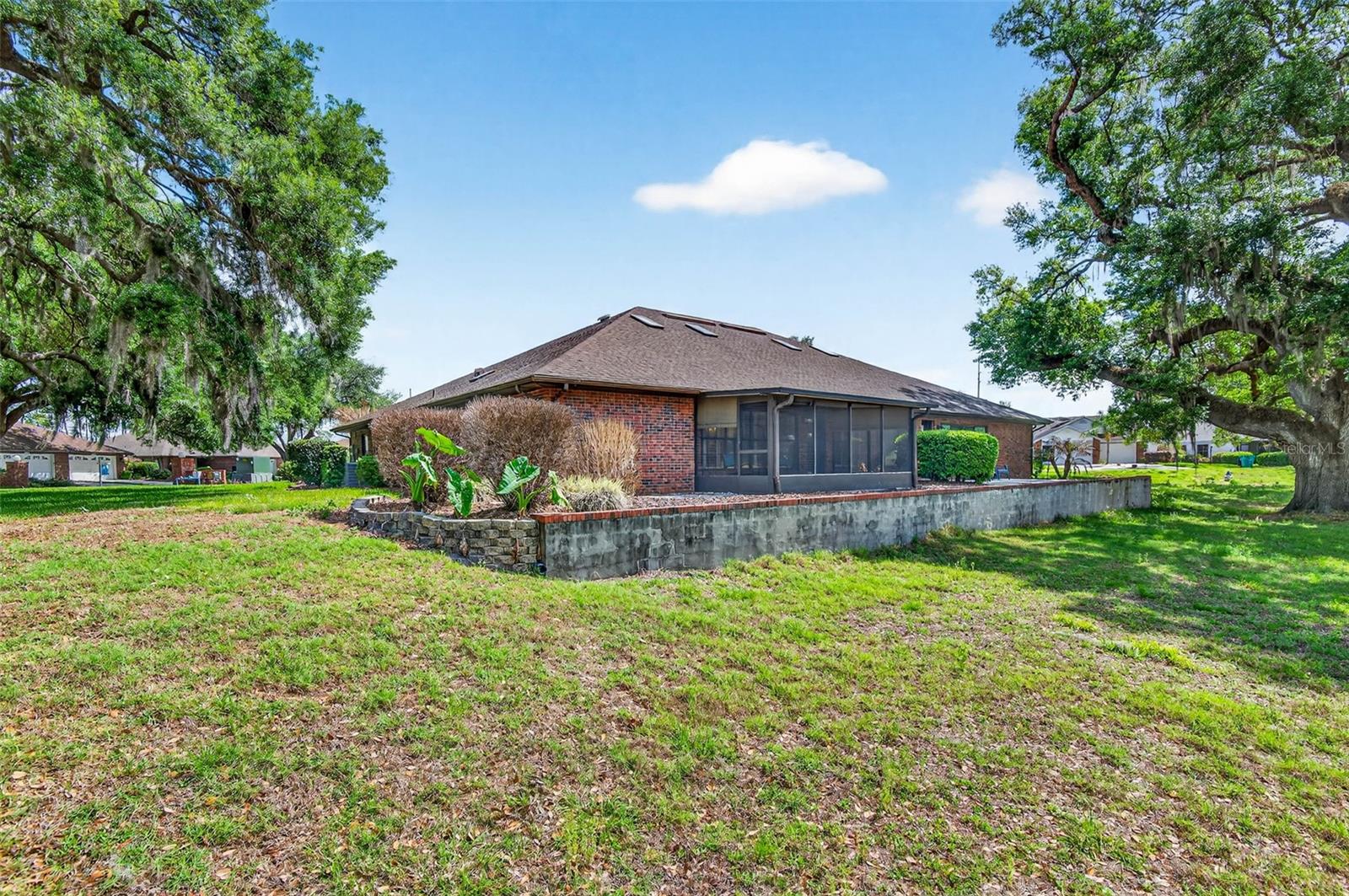 Image 37 of 48 For 6535 Brentwood Drive