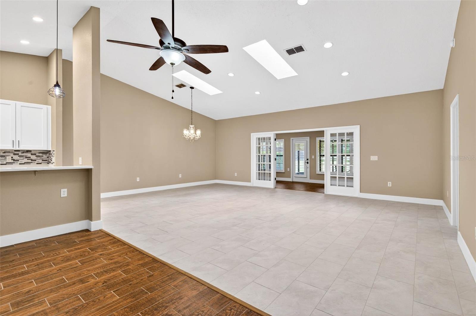 Image 7 of 48 For 6535 Brentwood Drive