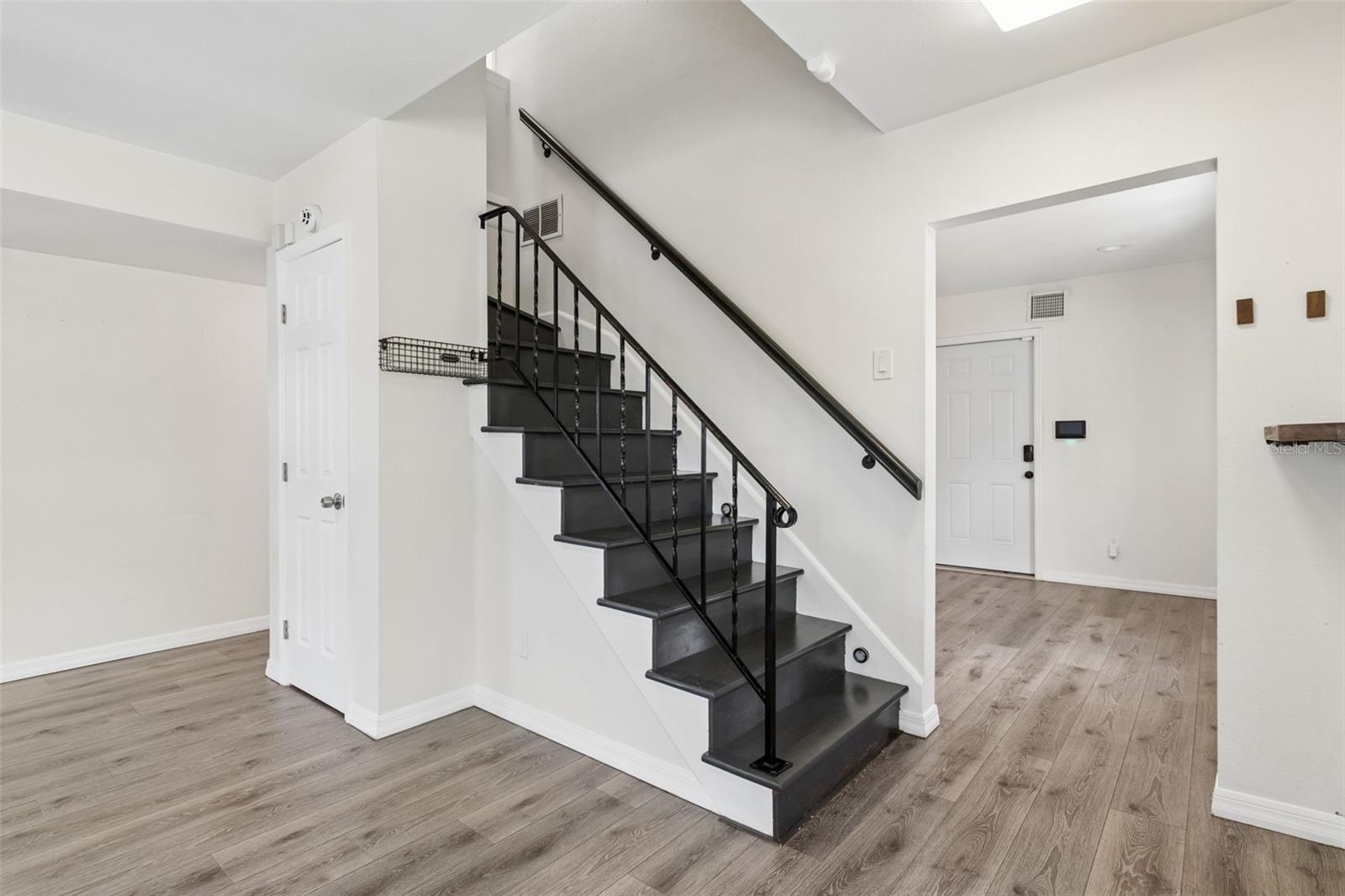Image 16 of 68 For 8043 124th Street