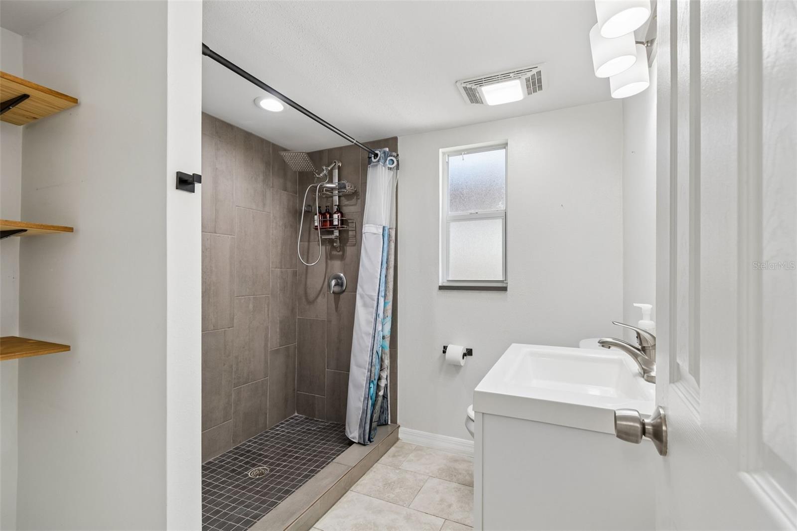 Image 30 of 68 For 8043 124th Street