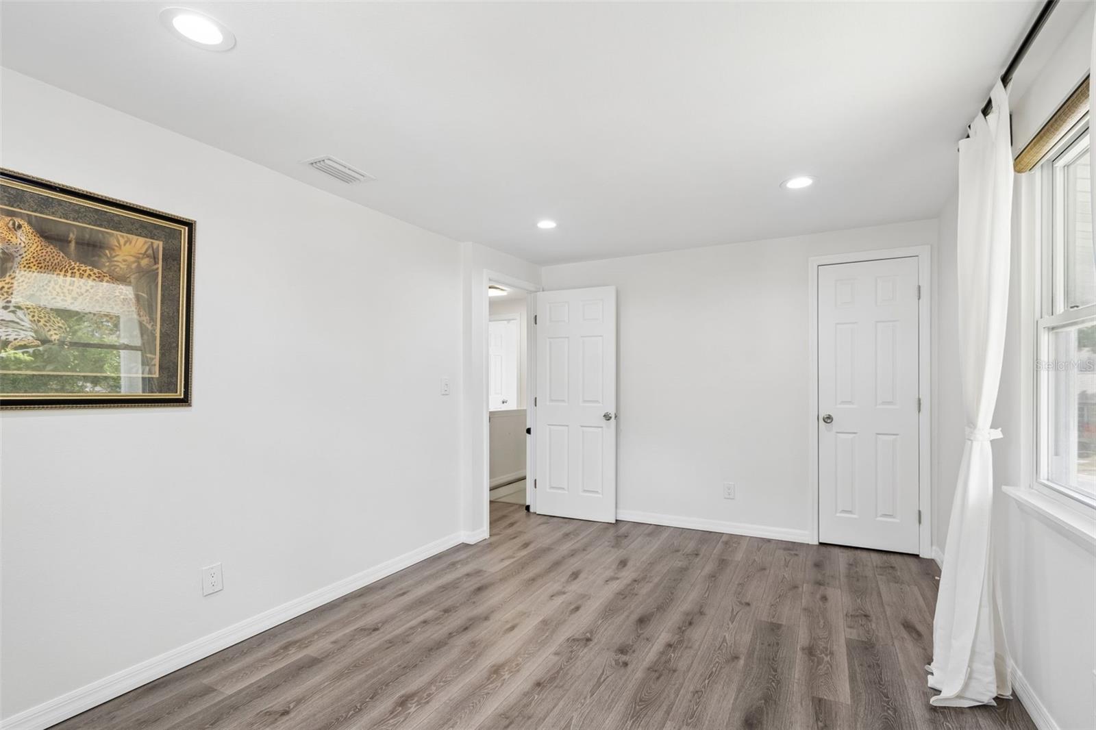 Image 37 of 68 For 8043 124th Street
