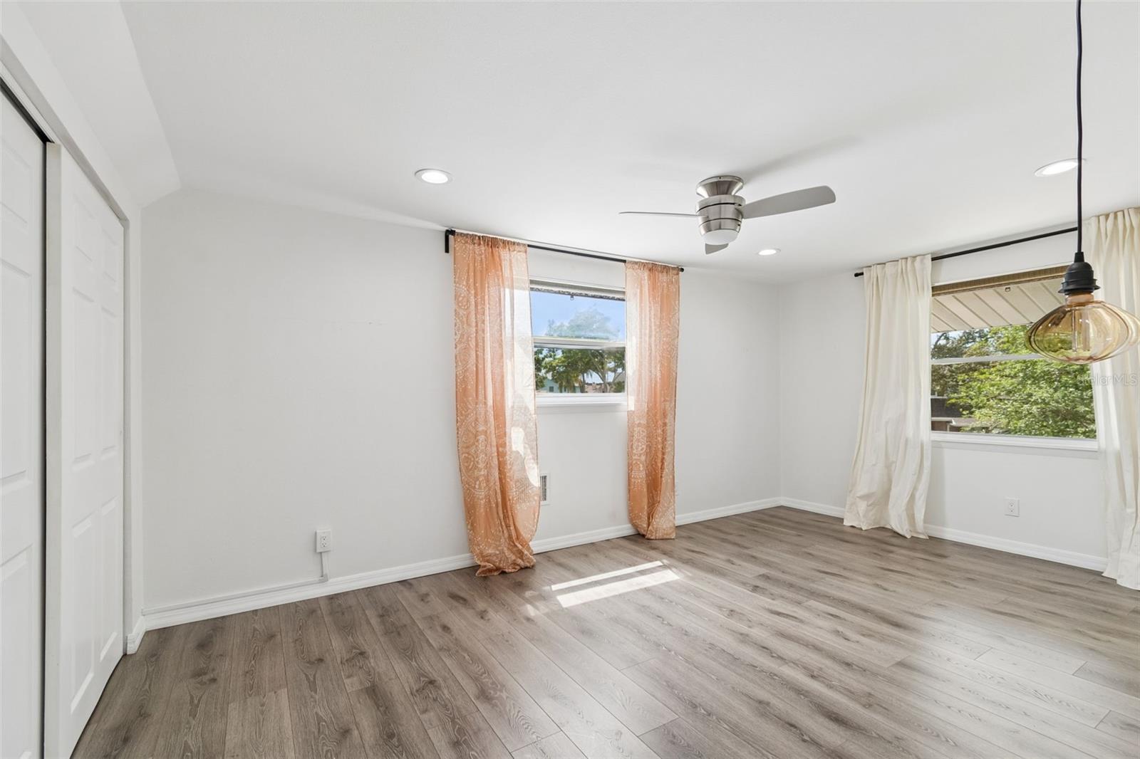 Image 45 of 68 For 8043 124th Street