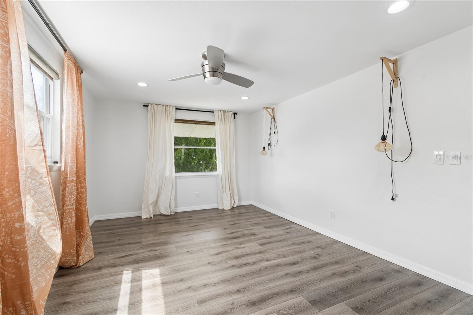 Image 47 of 68 For 8043 124th Street