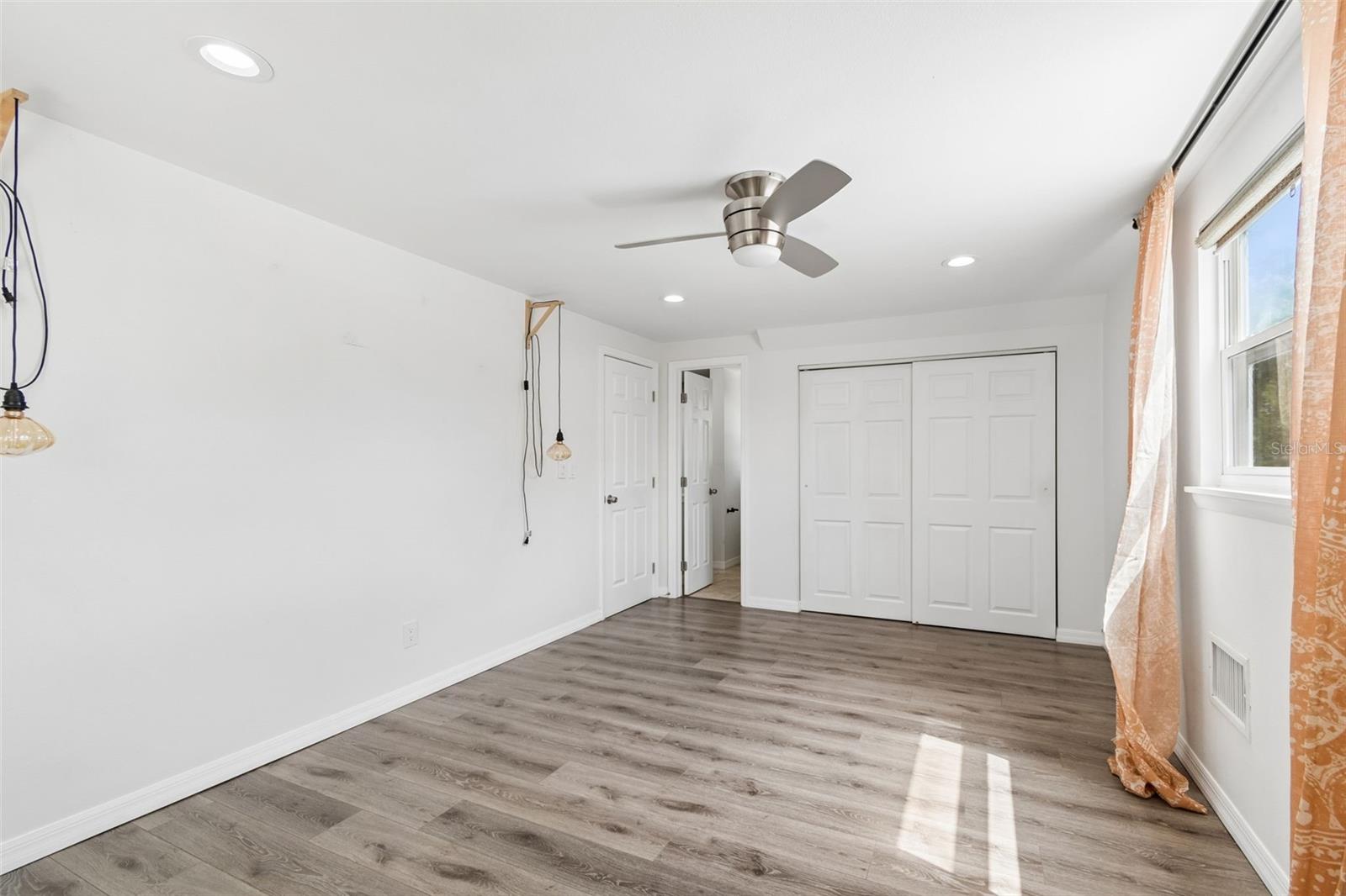 Image 48 of 68 For 8043 124th Street