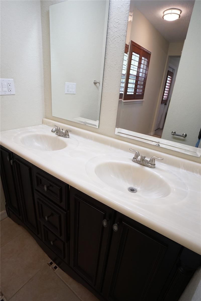 Image 15 of 20 For 3205 Ballast Point Boulevard