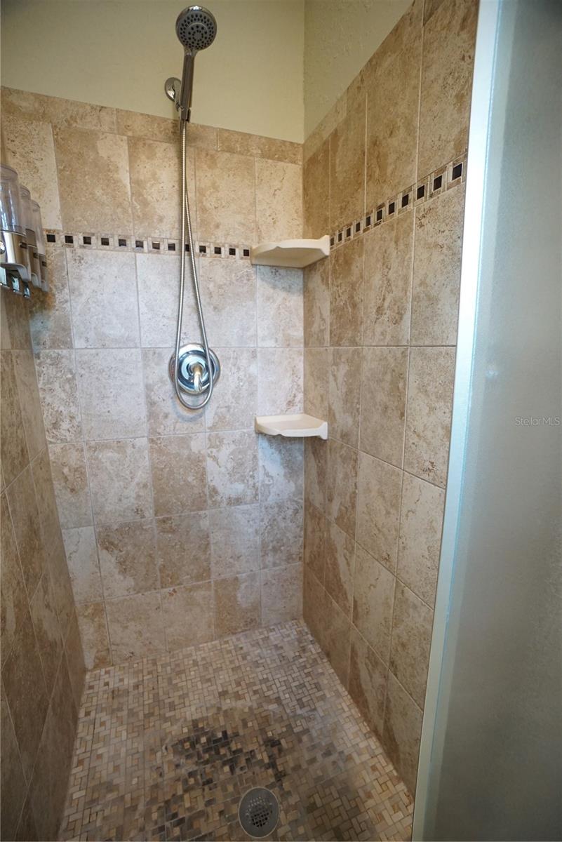 Image 17 of 20 For 3205 Ballast Point Boulevard