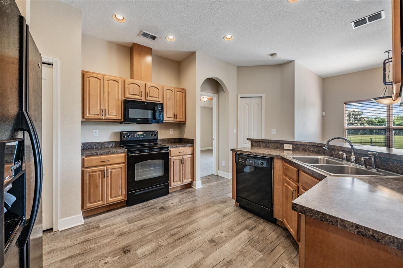 Listing photo id 18 for 17216 Alderman Turner Road