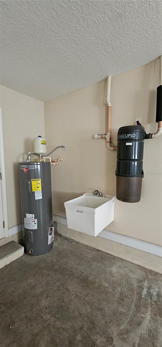 Listing photo id 31 for 17216 Alderman Turner Road