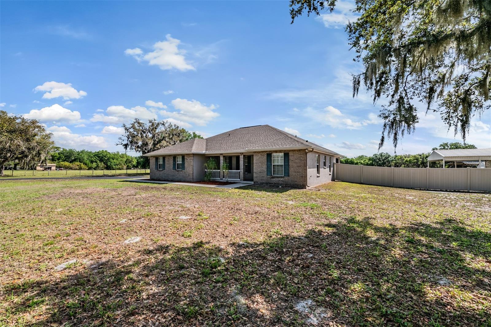 Listing photo id 2 for 17216 Alderman Turner Road