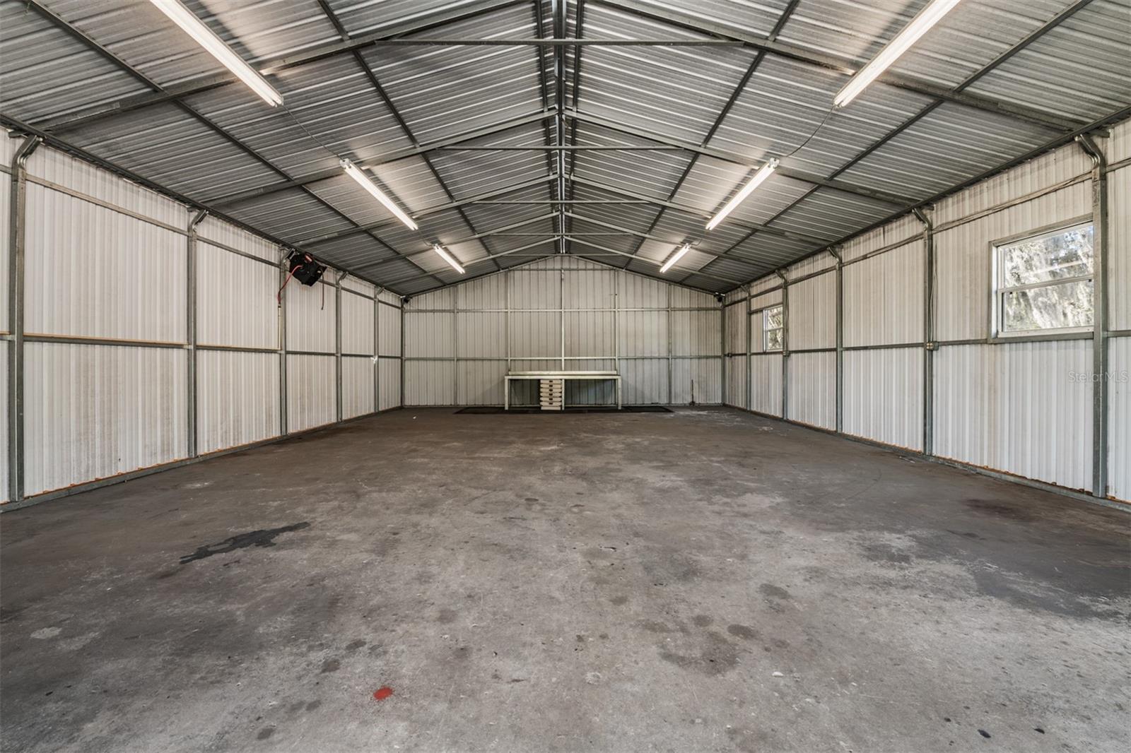 Listing photo id 39 for 17216 Alderman Turner Road