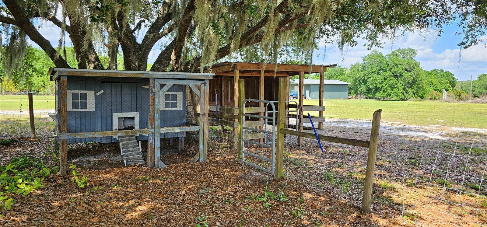 Listing photo id 41 for 17216 Alderman Turner Road